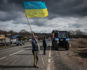 Ukraine, Civilian Resistance